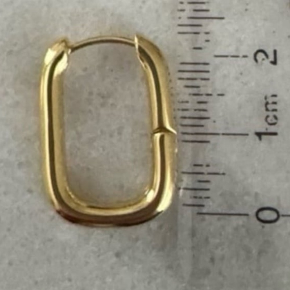 Gold Chunky Square Hoop Earrings Brand New - Picture 3 of 4